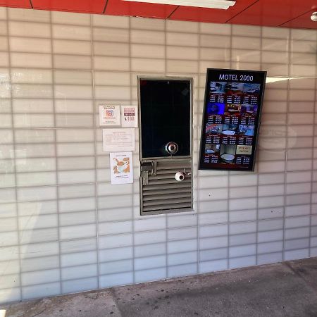 Motel 2000 Γκουαρούλιος Εξωτερικό φωτογραφία