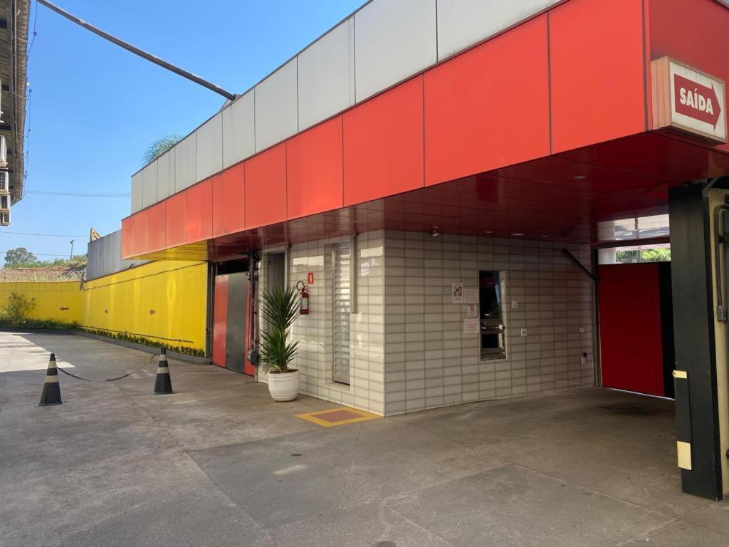 Motel 2000 Γκουαρούλιος Εξωτερικό φωτογραφία
