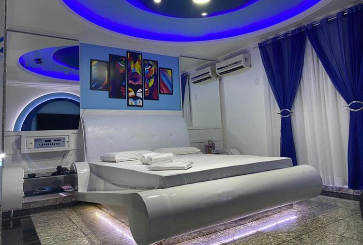 Motel 2000 Γκουαρούλιος Δωμάτιο φωτογραφία