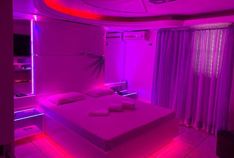 Motel 2000 Γκουαρούλιος Δωμάτιο φωτογραφία