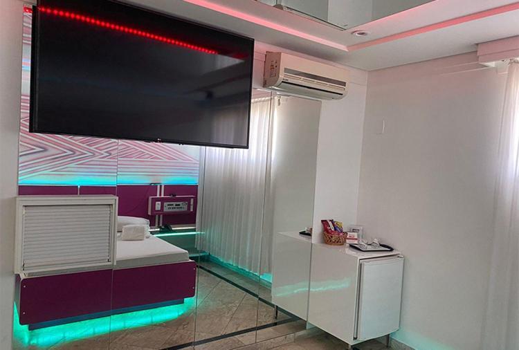 Motel 2000 Γκουαρούλιος Δωμάτιο φωτογραφία